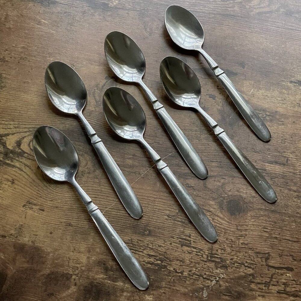 Hampton Silversmiths Farrah Teaspoon 6 5/8" Stainless Steel Replacement Flatware